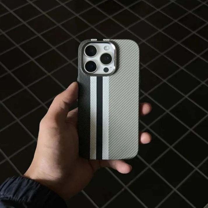 Fusion Wave Carbon Case