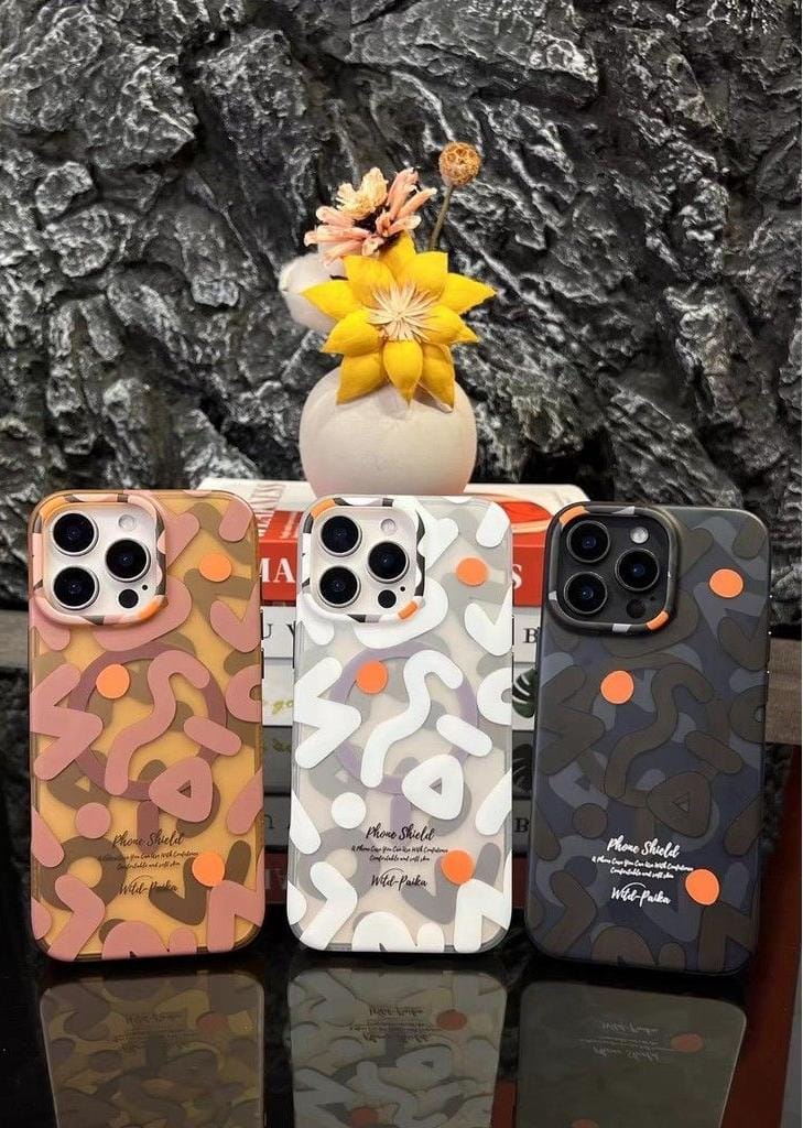 Paika Branded Magsafe Case